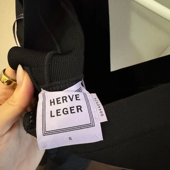 Herve Leger Black Bandage Dress - Picture 4 of 4